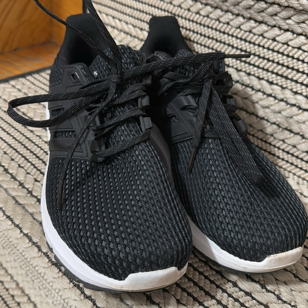 Adidas Ultimashow Sneakers - Picture 2 of 7